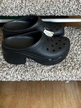 NWT Crocs Siren Clog Black Size Men 11 / Women 13 High Heel Platform 208547-001